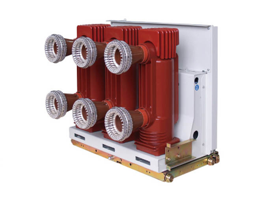 El lado de alto voltaje del disyuntor interior trifásico del vacío montó la CA 50HZ 12KV 3150A