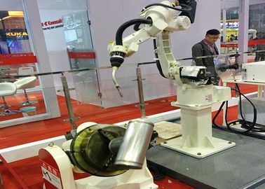 Equipo de soldadura robótico del tubo del reborde para los productos 380V 3PH 50HZ del tubo del metal