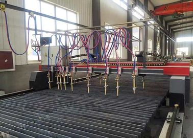 El tipo llama del pórtico del CNC de la tira y cortadora del plasma para H emite la cadena de producción