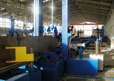 Cadena de producción resistente del haz de H altura 380V 50Hz trifásico de la web de 2000m m