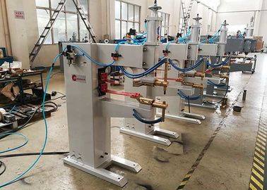 Máquina de la soldadura por puntos de la resistencia del Dn -35kva dos voltaje de las fases 220v 60hz
