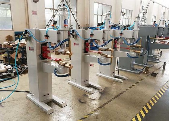 Máquina de soldadura por puntos de resistencia de la serie DN 25 ~ 150KVA