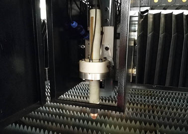 Tipo alta cortadora de la tabla del vencedor del plasma de la definición del CNC para el corte de hoja de metal