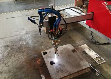 Diverso tipo portátil plateado de metal industrial plasma o llama de la cortadora